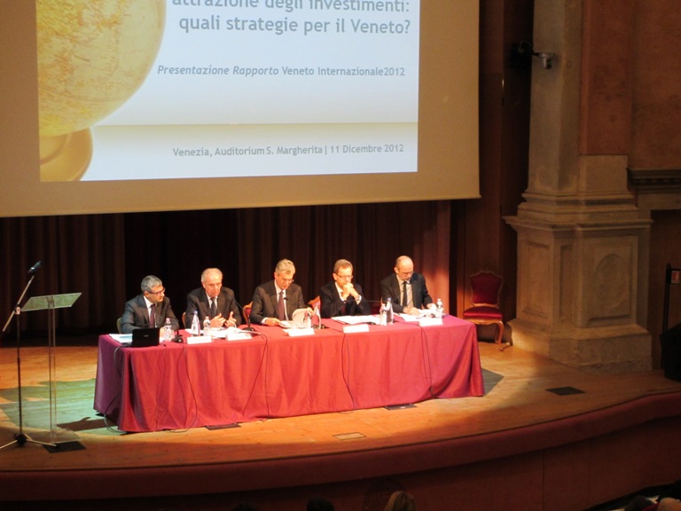 Veneto Internazionale - il tavolo dei relatori